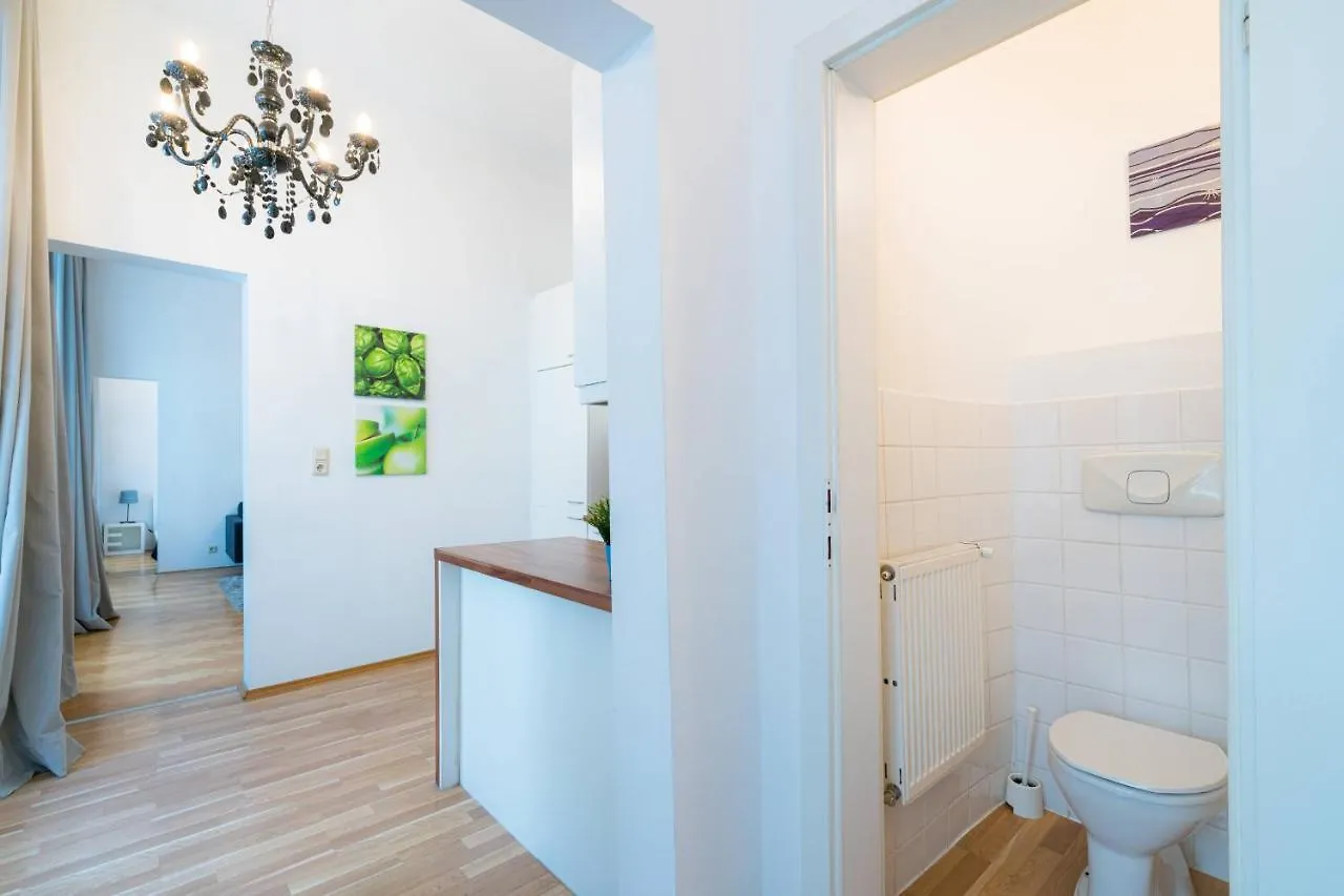 Apartment Vienna Residence, Volkstheater - Parliament Austria