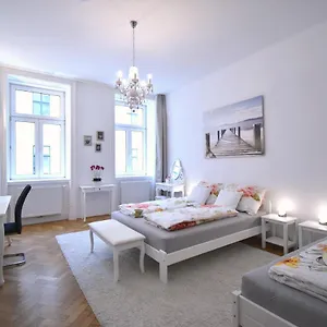 Cosy 3 Viennese Flat - 10min To Center Wien